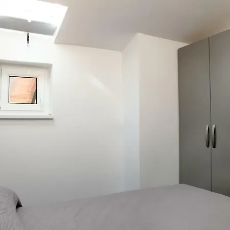 Miraflores Apartma *